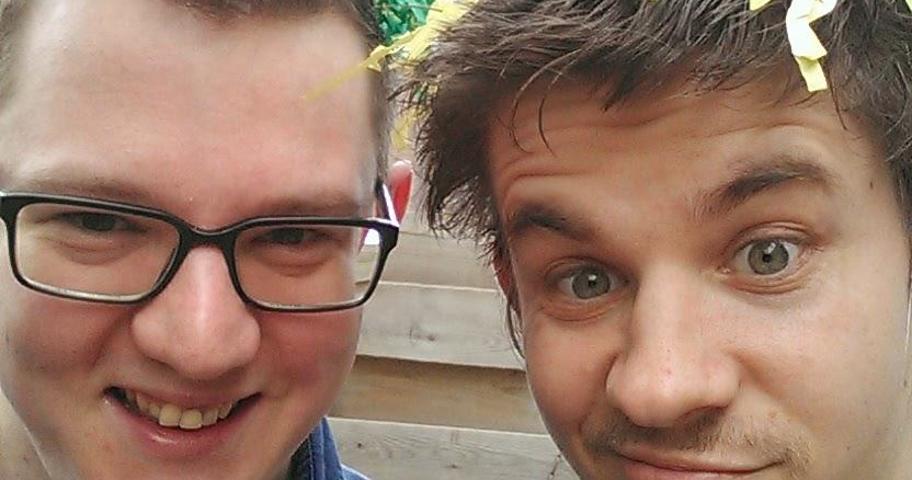 Een foto van Robin en Vincent vroeger