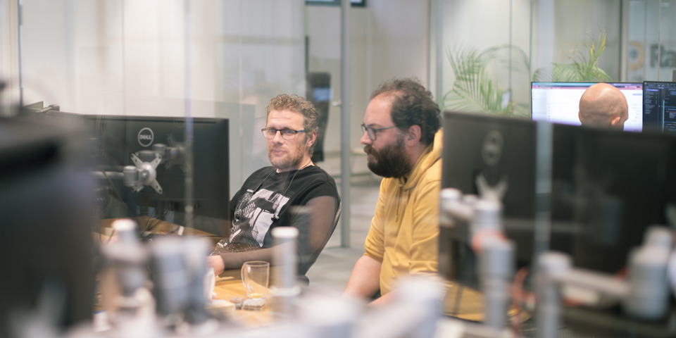 Ranshuijsen developers twan en paul aan het werk