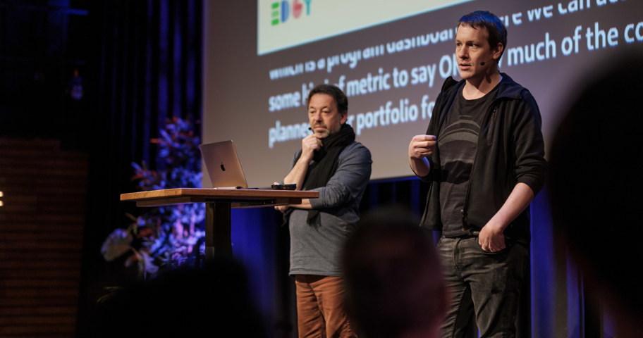 Foto van Milan Guenther En Eric Letarte Van Edgy tijdens de Enterprise UX Conference 